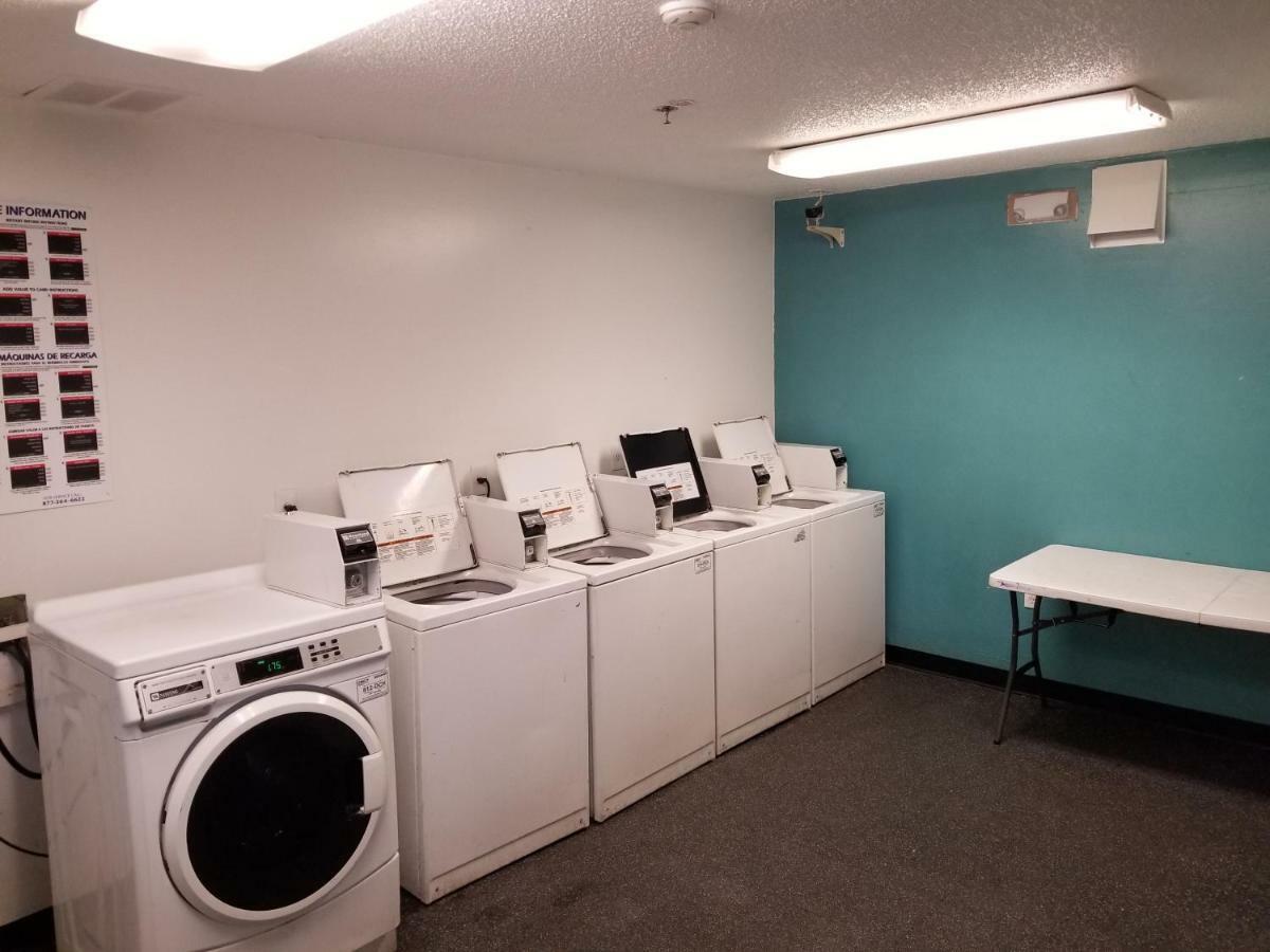 Intown Suites Extended Stay Atlanta Ga - Indian Trail 노르크로스 외부 사진